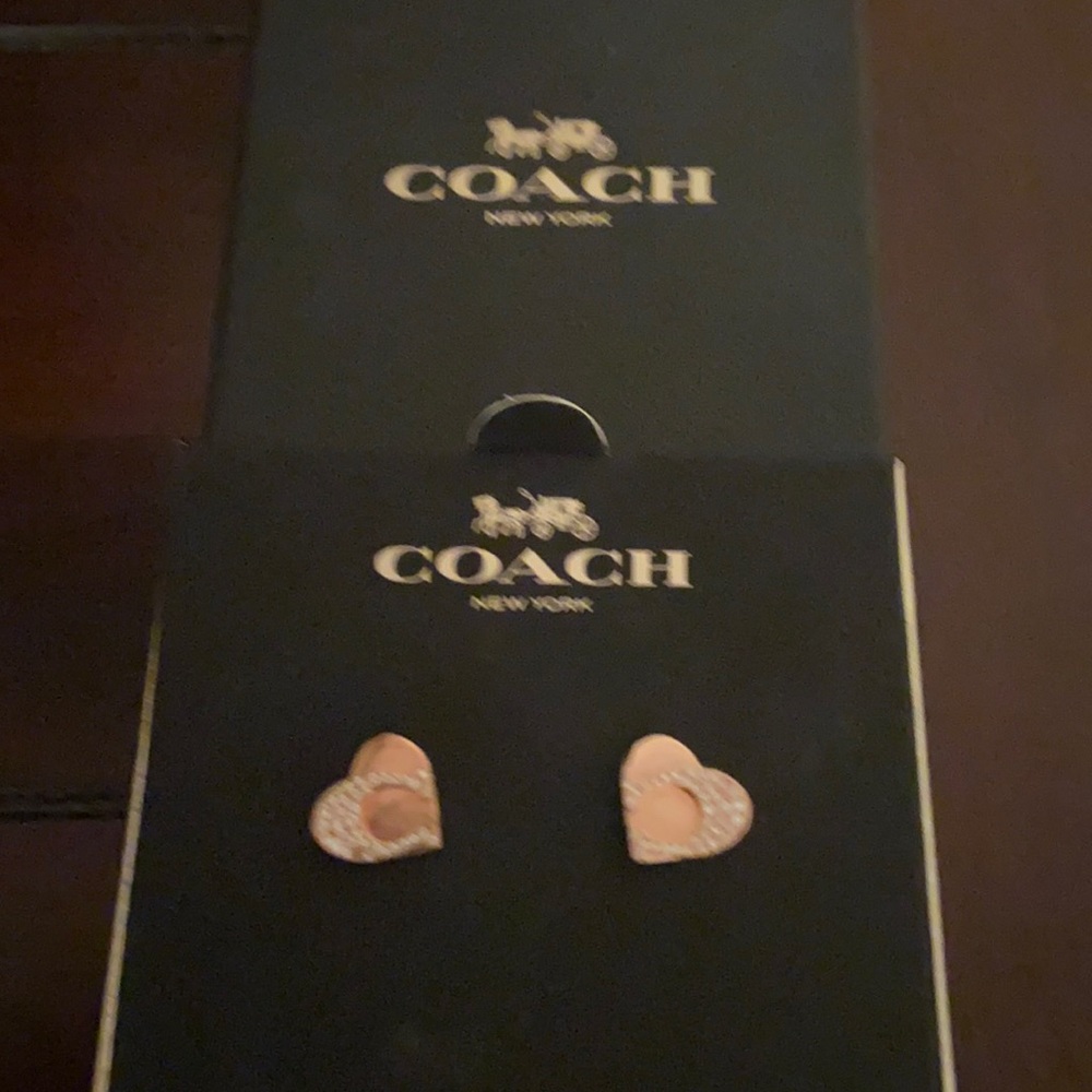 Authentic COACH earrings. READ M Y Love notes🎉